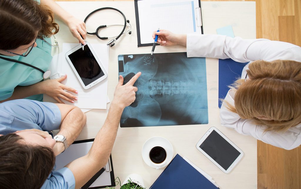 Leczenie osteopatią to medycyna niekonwencjonalna ,które w mgnieniu oka się ewoluuje i wspiera z problemami ze zdrowiem w odziałe w Krakowie.