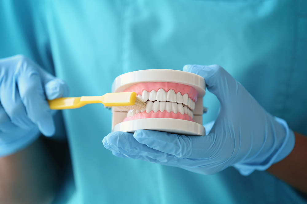 Całościowe leczenie dentystyczne – odkryj drogę do zdrowych i atrakcyjnego uśmiechu.